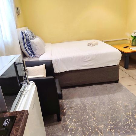 Zina Otel Pretoria-Noord Dış mekan fotoğraf